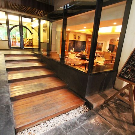 The Residence Rajtaevee Hotel Bangkok Ngoại thất bức ảnh